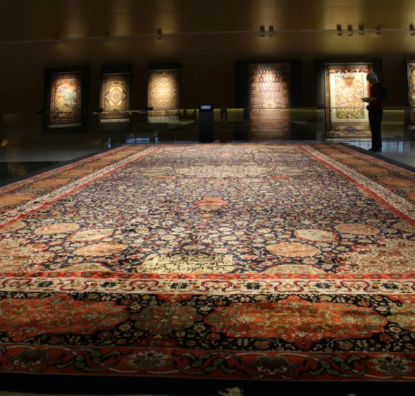 فرش شیخ صفی؛ شاهکار صفوی و نگین هنر ایرانی